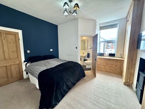 Photo 10- click for photo gallery